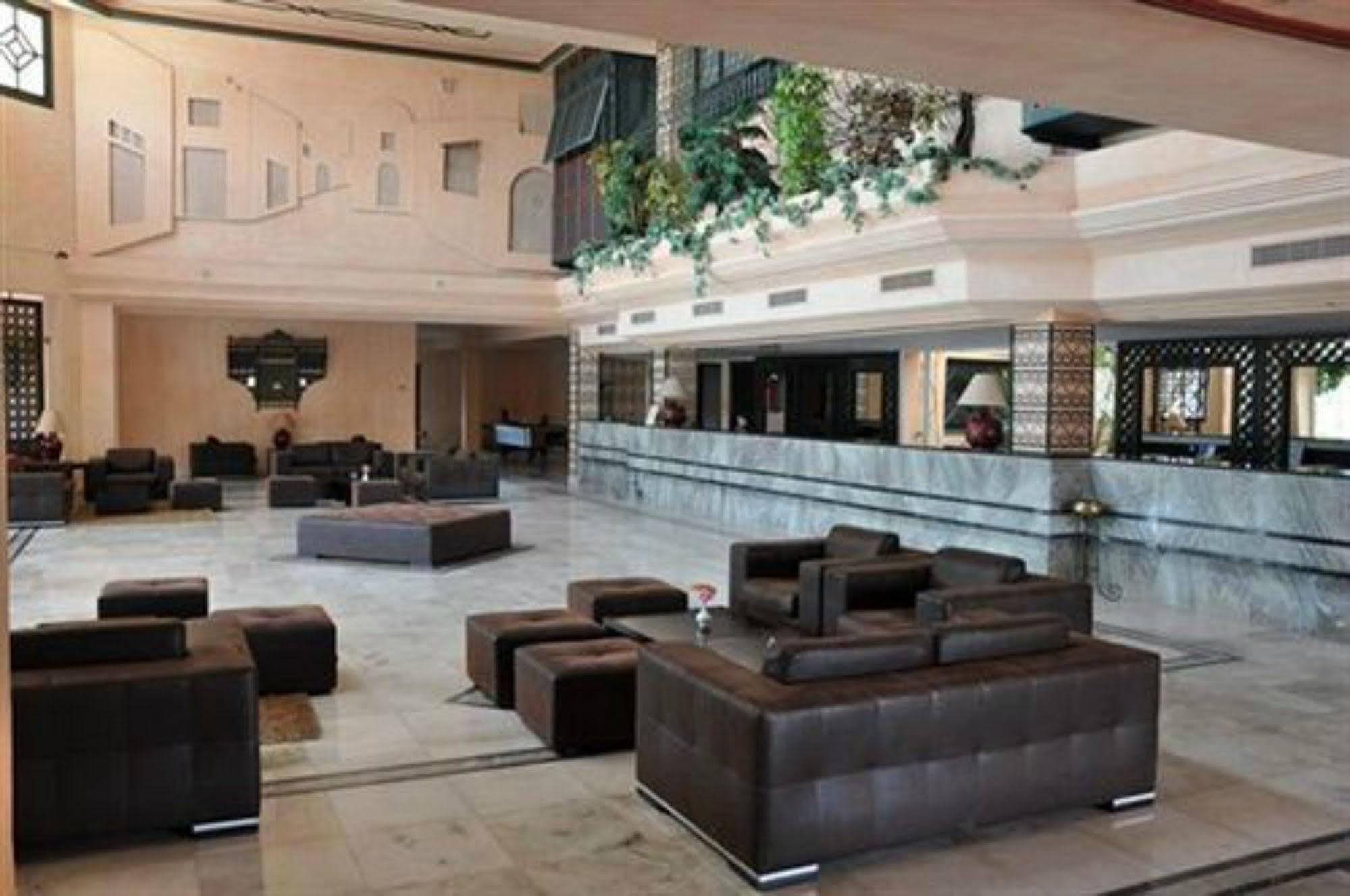 Byblos Hotel Al-Hammamat Bagian luar foto
