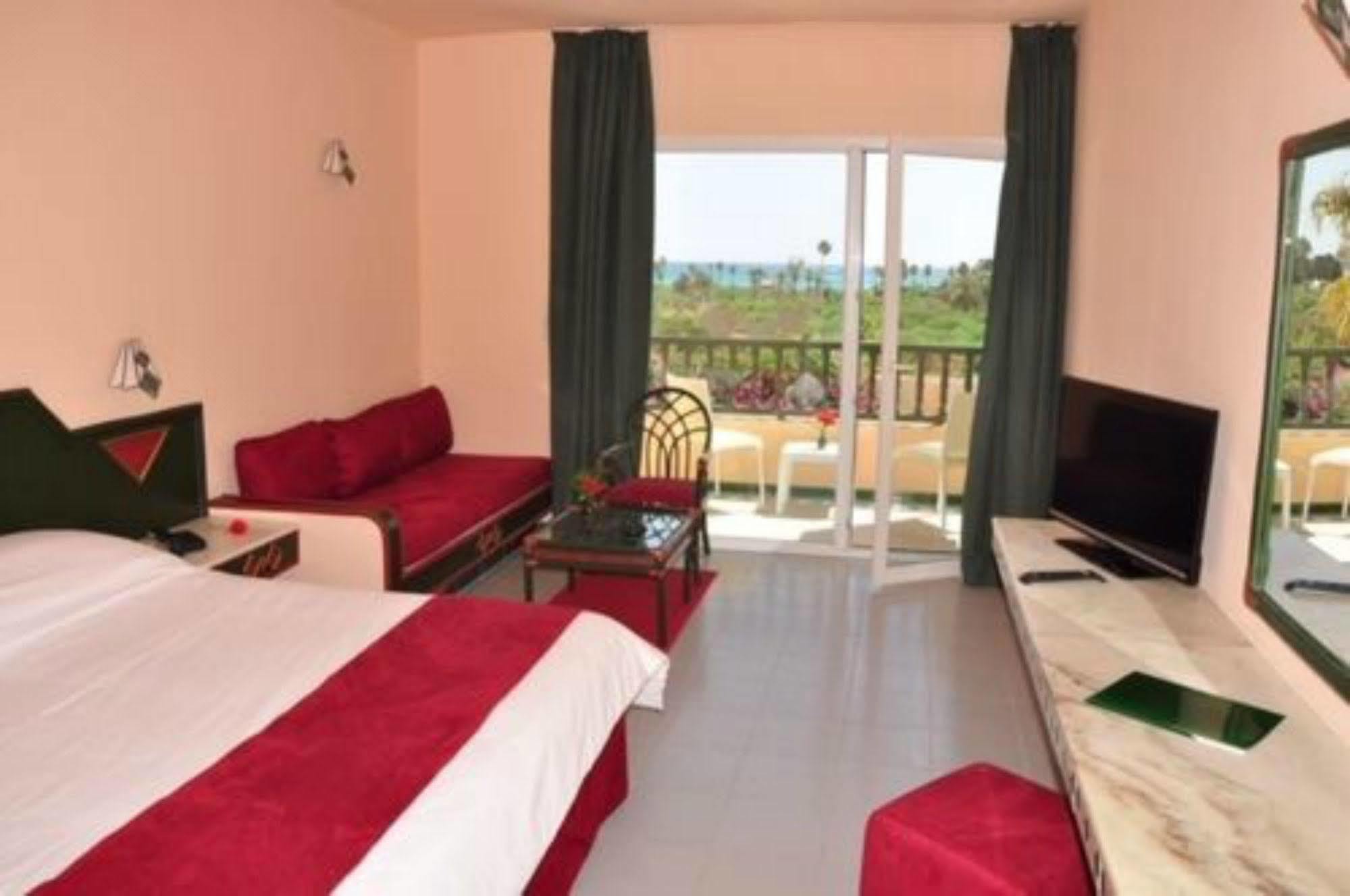 Byblos Hotel Al-Hammamat Bagian luar foto