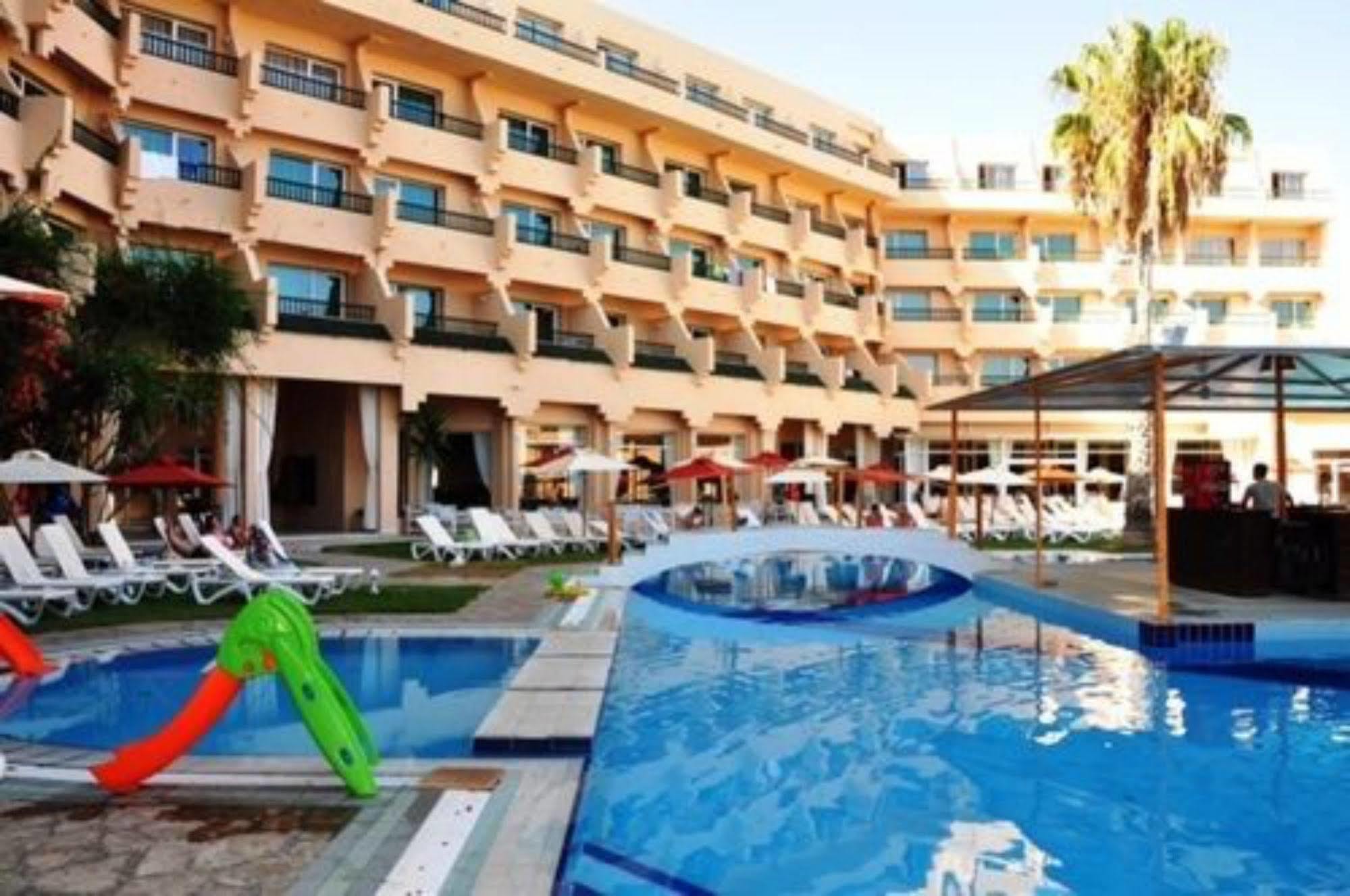 Byblos Hotel Al-Hammamat Bagian luar foto