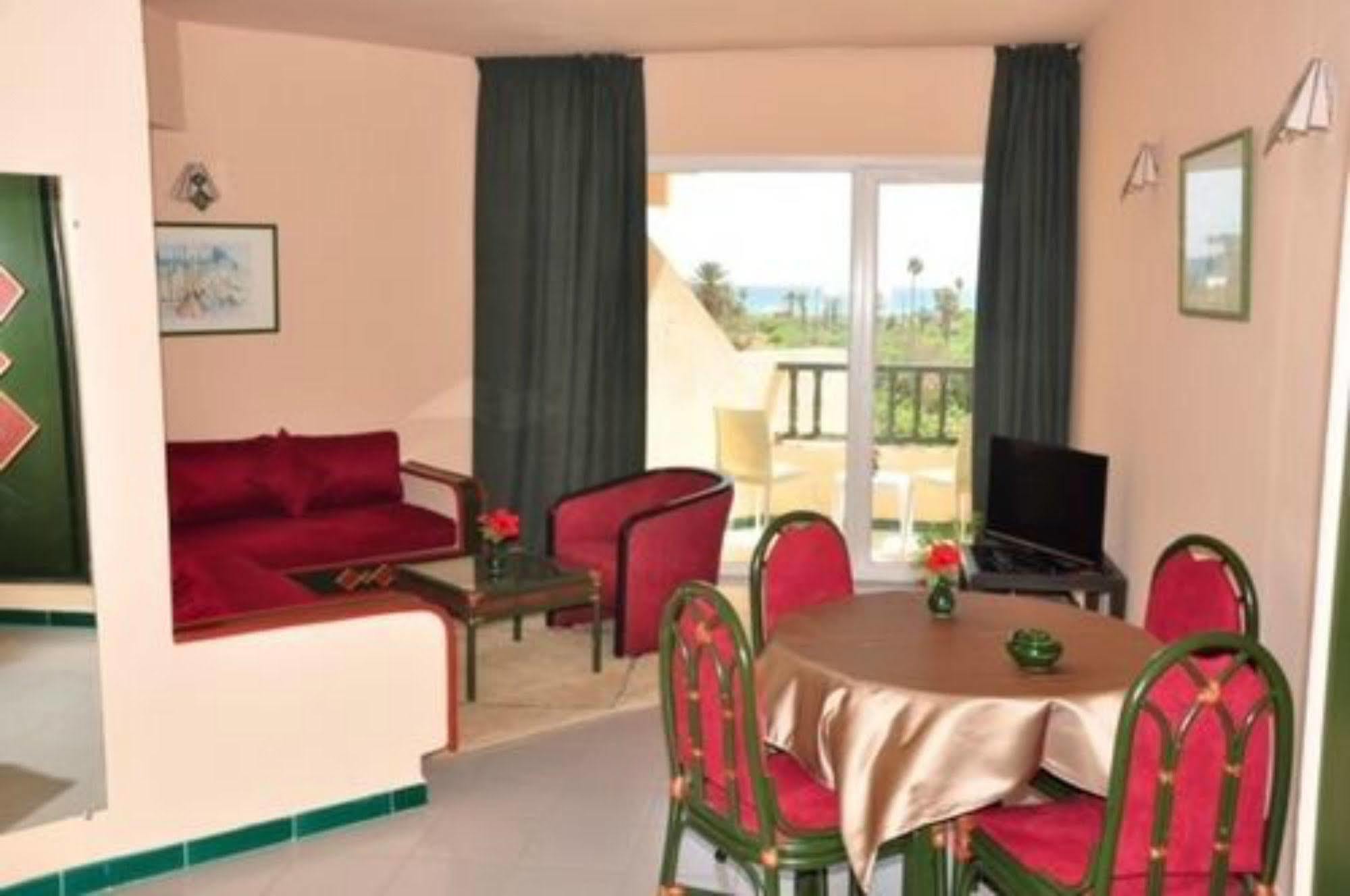 Byblos Hotel Al-Hammamat Bagian luar foto